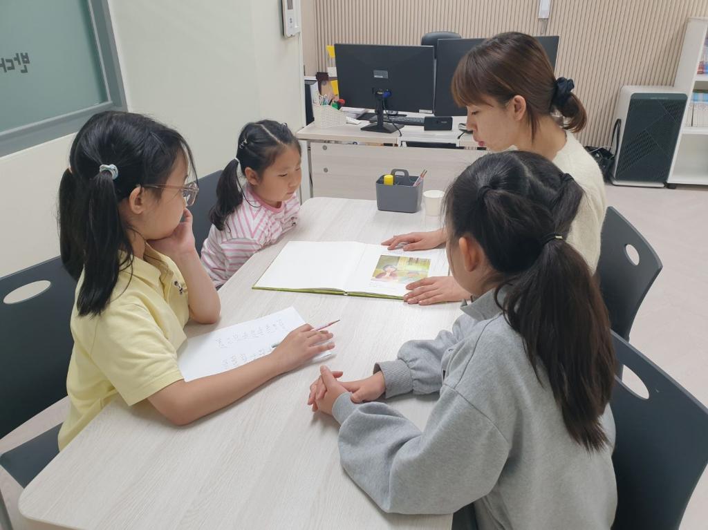 1745985731976-4 - 복사본.jpg