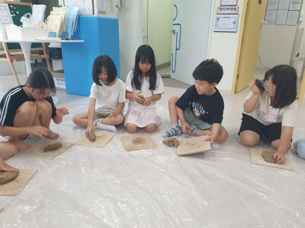 KakaoTalk_20250808_184953392_04.jpg