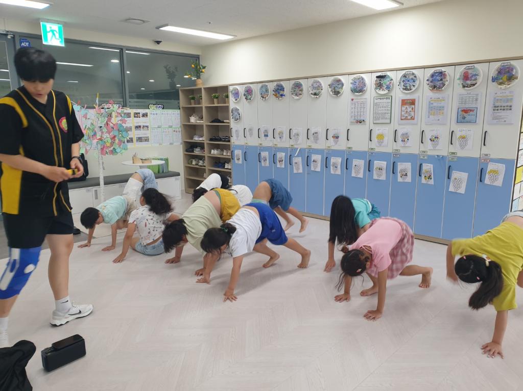 KakaoTalk_20250820_184830047_15.jpg