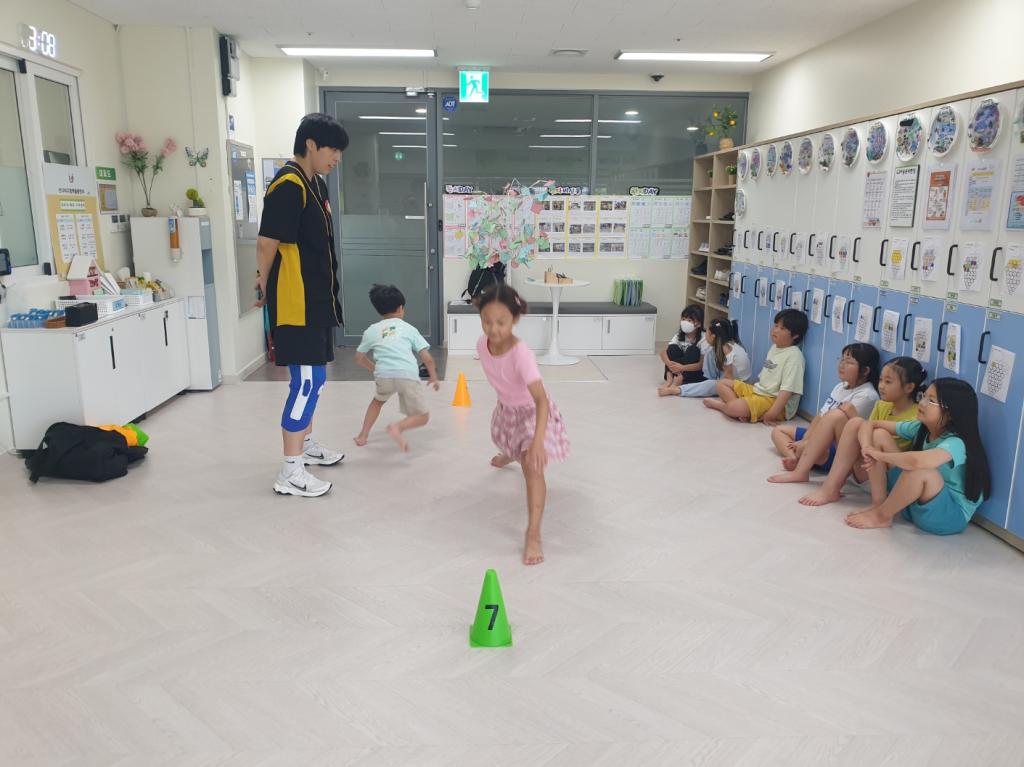 KakaoTalk_20250820_184830047_05.jpg